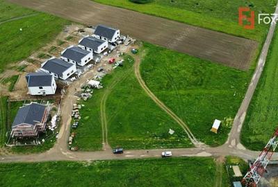 Teren de 602 mp, în Moșnița Nouă