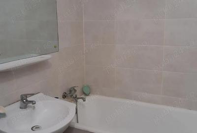 Apartament cu 2 camere decomandat în Micro 12 - 8