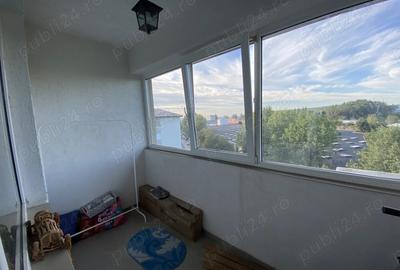 Pasarela Metrou Berceni Popesti-Leordeni - 2 camere+mansarda PROPRIETAR - 9