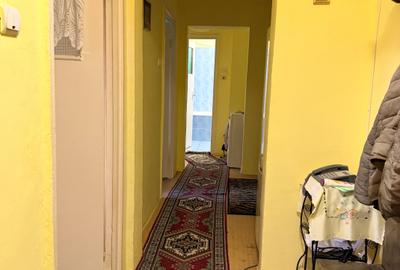 Apartament cu 3 camere decomandat în Muncii - 2