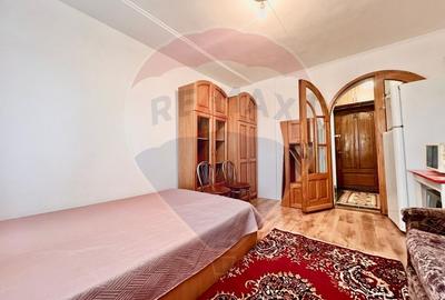 Garsonieră decomandată, mobilată în Rogerius - 7