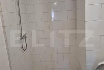 Apartament cu 3 camere semidecomandat în Central - 4