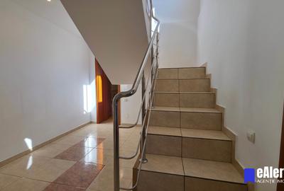 Spațiu comercial, de 192 mp, în Central - 14