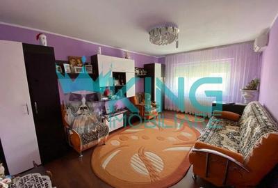 Apartament cu 3 camere decomandat, mobilat în