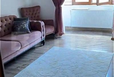 Apartament cu 3 camere decomandat în Democrației