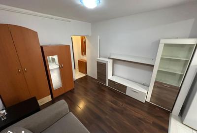 Garsonieră în Astra