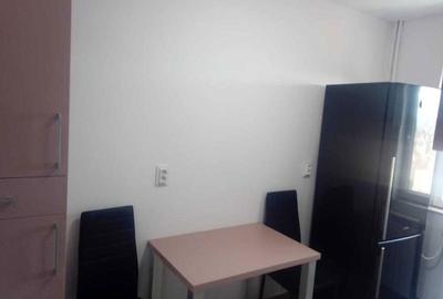 Apartament cu 2 camere semidecomandat în 23 August - 2
