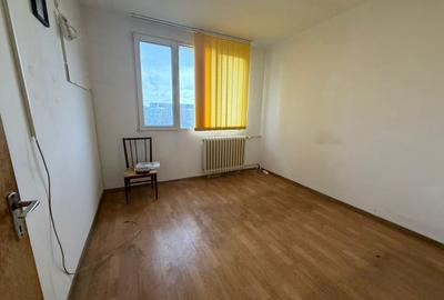 Apartament cu 4 camere decomandat în Berceni - 7