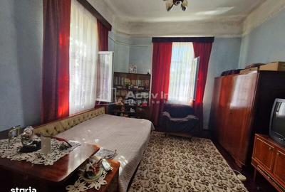 Casă cu 3 camere cu Teren 162 Mp în Spitalul Județean - 2