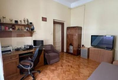 Apartament cu 2 camere semidecomandat, mobilat în Central - 1