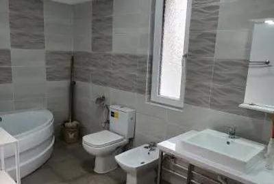 Casă cu 5 camere cu Teren 247 Mp în Mihai Bravu - 13