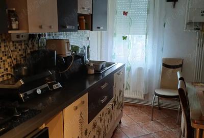 Apartament cu 2 camere decomandat în Central - 8