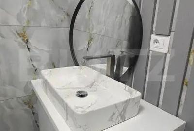 Garsonieră decomandată în Central - 8