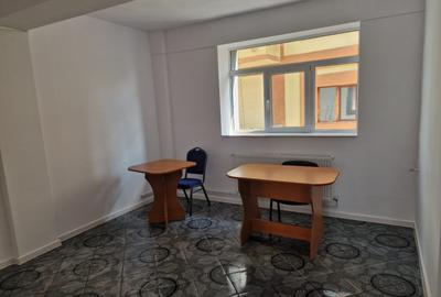 Se inchiriaza saptiu comercial pret 1500 euro negociabil - 4