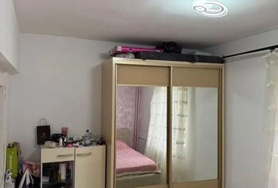 De vanzare apartament 2 camere, Rahova - 3