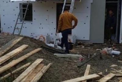 Vand teren generos 1700 mp cu casa in constructie in Smirna, Ialomita