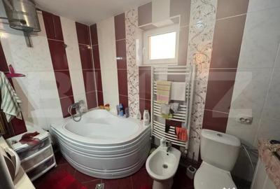 Casă cu Teren 2600 Mp în Central - 8