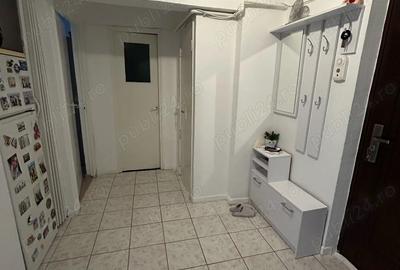 Vand apartament 2 camere in Simeria - 1
