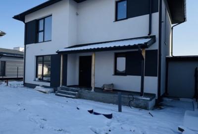 Casă individuală cu 4 camere cu Canalizare în Domnești - 8