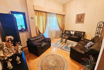 Duplex cu 9 camere cu Canalizare în Albert - 45