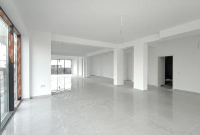 Spațiu comercial, de 156.41999816895 mp, în Sânpetru - 4