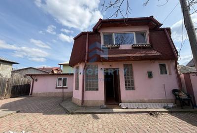 Casă cu 3 camere cu Canalizare în Central - 7
