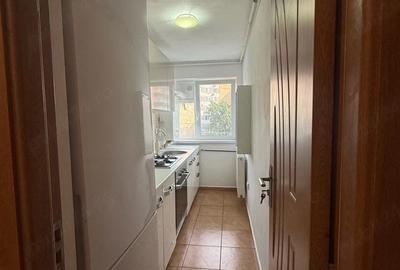 Apartament cu 2 camere nedecomandat în Girocului