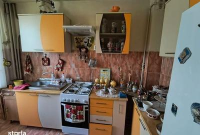 Apartament cu 3 camere semidecomandat în Central - 7