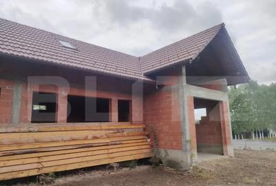Casă cu 7 camere cu Teren 770 Mp în Marginea - 11