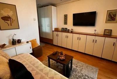 Garsonieră decomandată în Bartolomeu - 1