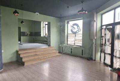 Spațiu comercial, de 170 mp, în Central - 1
