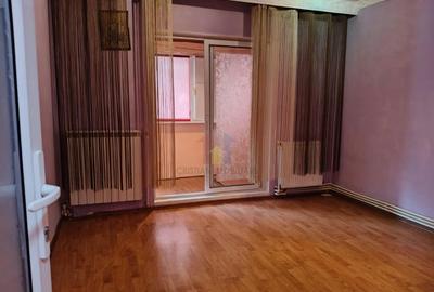 Ap 2 cam, conf 1, Buzaului Parter cu balcon, LIBER - 8