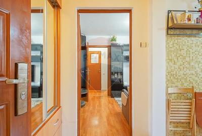 Apartament cu 2 camere semidecomandat, mobilat în Florilor - 6