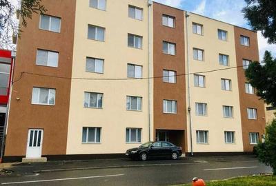 Garsonieră decomandată în Bujac - 4