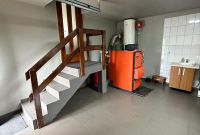 Casă cu 5 camere cu Teren 4300 Mp în Hănțești