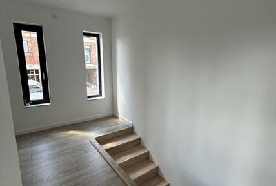Apartament cu 3 camere în Central - 4