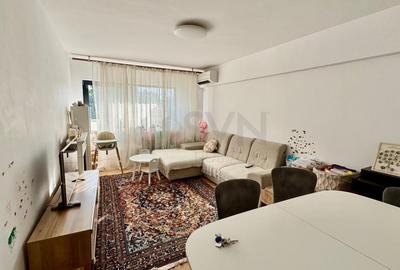 Apartament cu 3 camere decomandat în Splaiul Unirii
