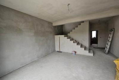 Duplex cu 4 camere cu Canalizare în Moșnița Nouă - 6