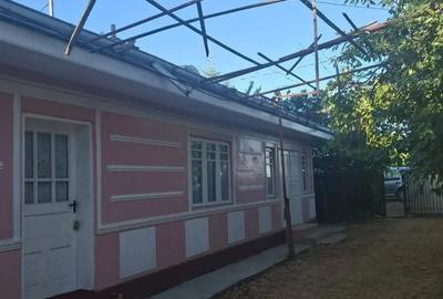 De vanzare casa la 15 min de Roman din caramida, 1600 mp teren, 37.000 euro - 3