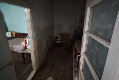 Casa si teren in Orasul Chitila - 10