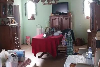 Casă cu 3 camere în Seleuș - 1