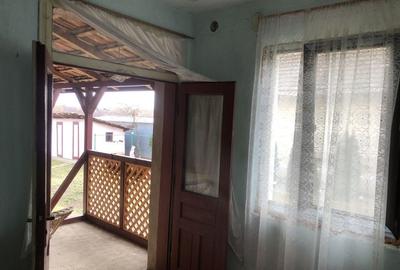Casă cu 4 camere în Macea - 2