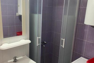 Garsonieră decomandată în Între Lacuri