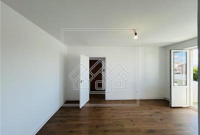 Ap cu 2 camere si balcon, etaj 2/4 - renovat - Zona Terezian - 6
