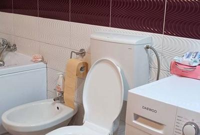 Apartament cu 3 camere decomandat în Central - 2