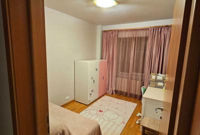 Apartament cu 3 camere în Văcăresti - 3