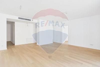 Apartament cu 3 camere în Central - 3