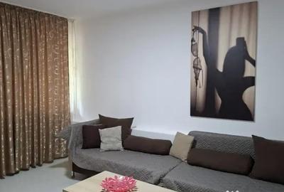 Apartament cu 2 camere decomandat în Berceni