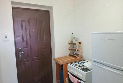 Garsonieră decomandată în Central - 2