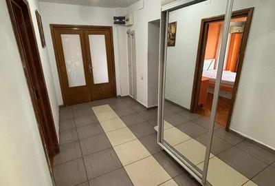 Vanzare Apartament 2 Camere Stradal Bulevardul Decebal - 2